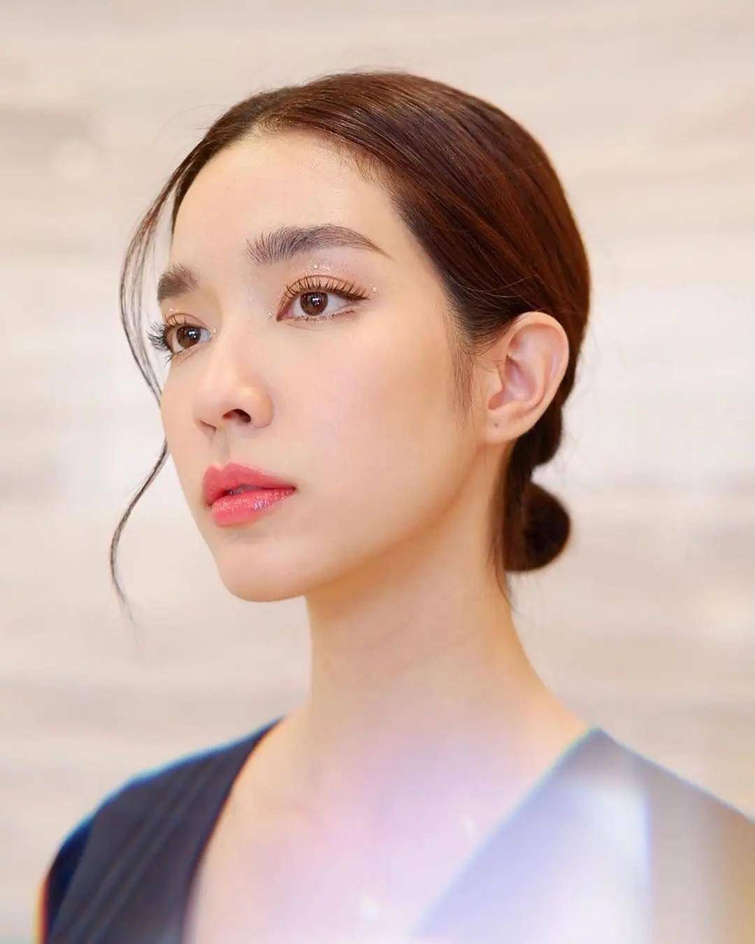 泰星mo 因黑脸出镜被说 与国外小天王有望复合 新剧决定未来命运走向