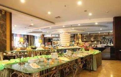 自助餐**那么便宜，为何吃不倒商家，这个老板的话，我懵了！(图1)