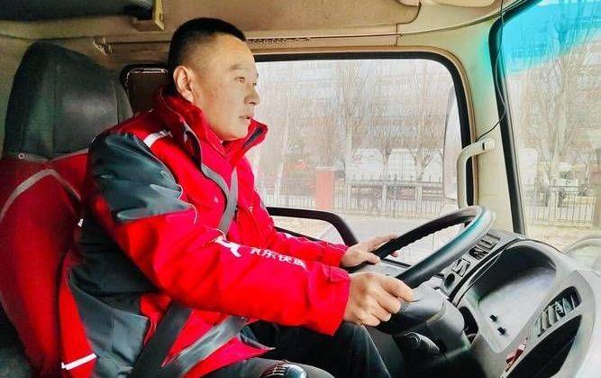 雇用司机a2驾驶员 潍坊招A2司机月薪8000