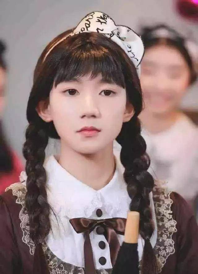 众星男扮女装,何为惊艳,何为怀疑人生?_扮相_陈威翰_剧中