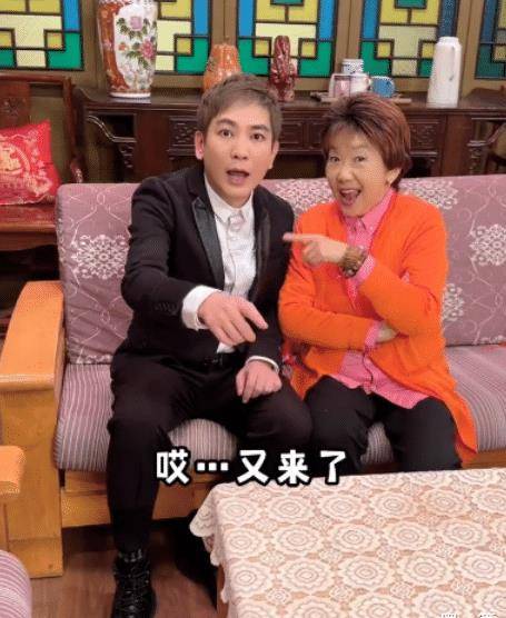 康祈祖和祝师奶合拍视频,广东观众却呼喊他们在一起
