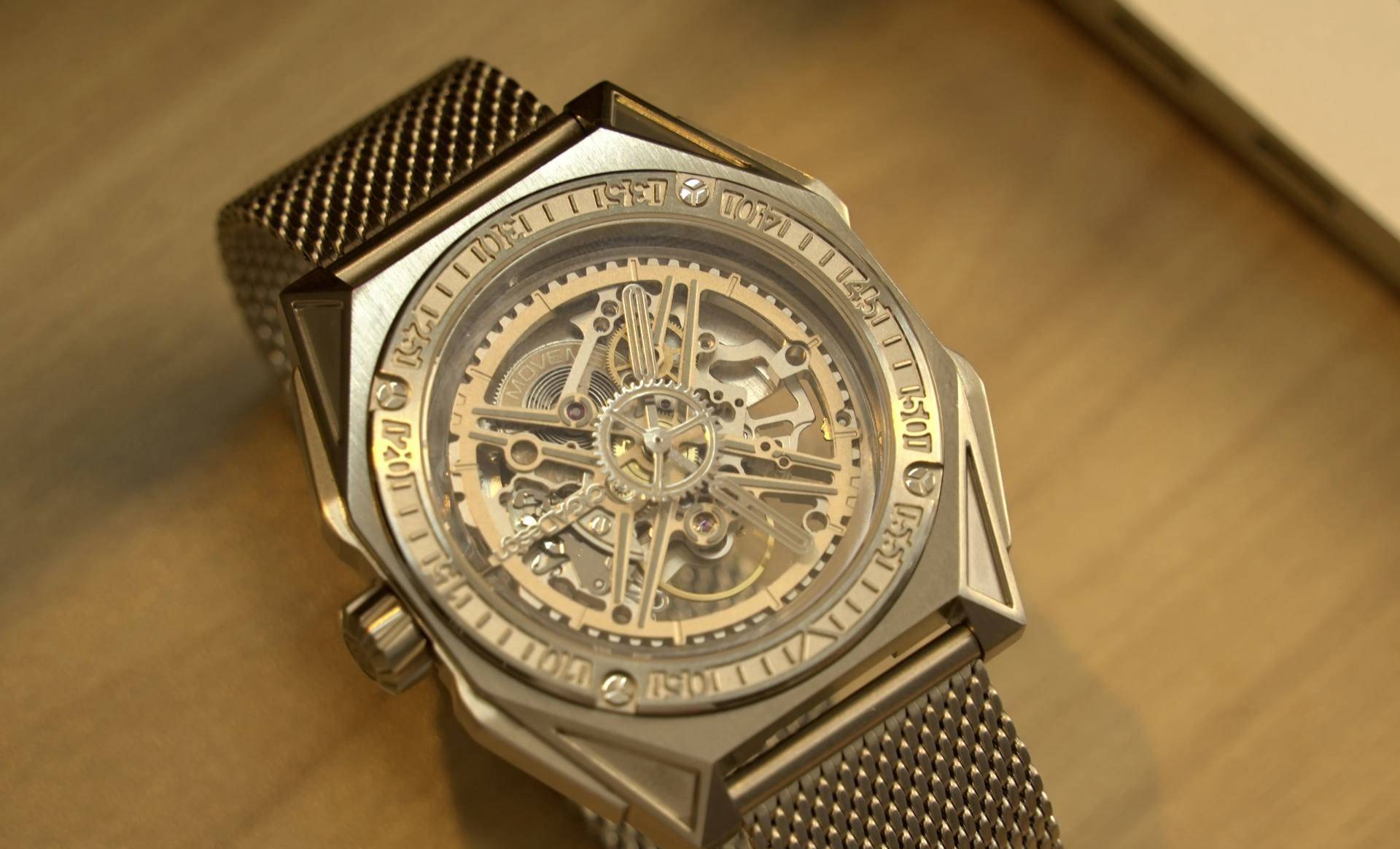 小米有品上架可变魔术的腕表,西装暴徒最潮的穿搭利器_风格_设计_表盘