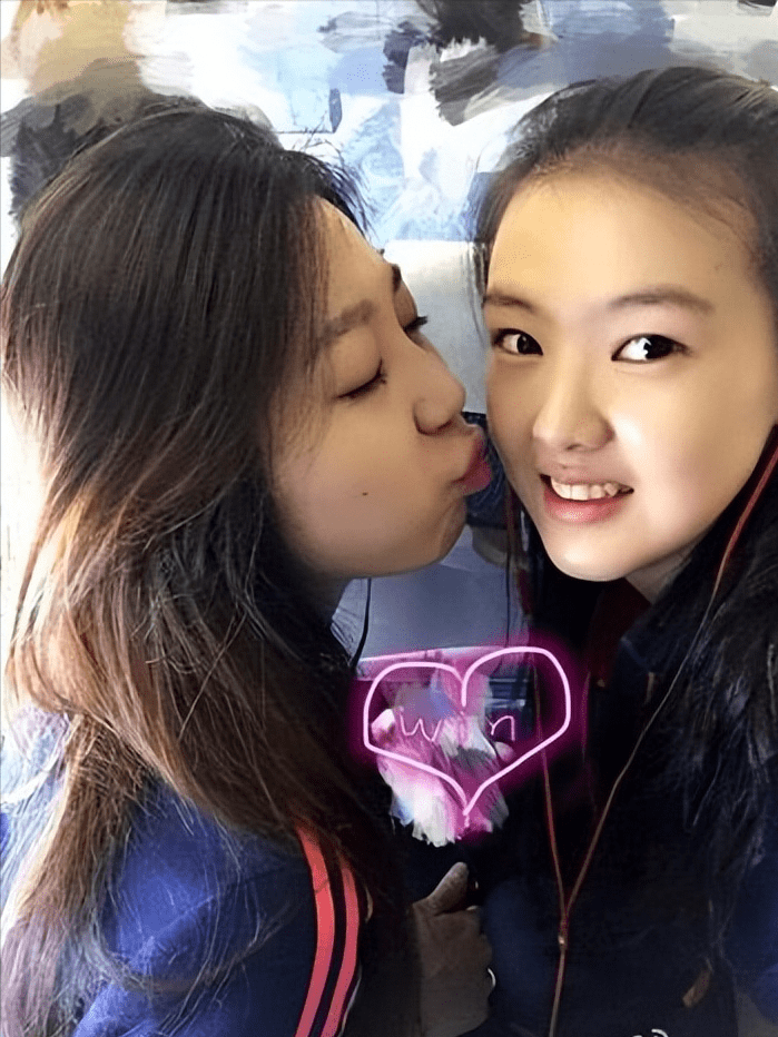 张常宁好闺蜜 前世界杯冠军名宿 杨珺菁发文维权 得到网友力挺_中国