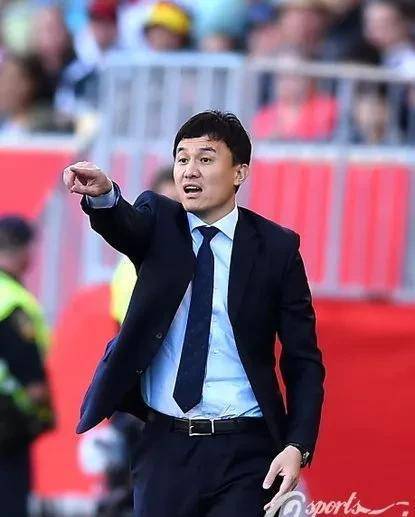 李霄鹏的山东鲁能和郝伟的山东泰山谁更强?_恒大_配置_实力