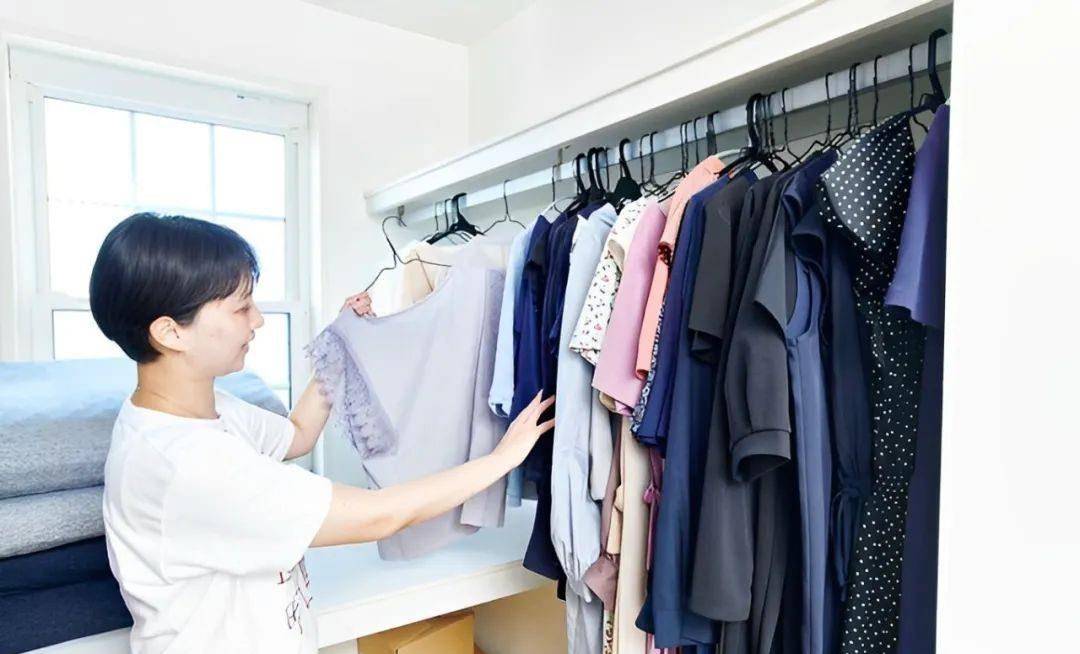 换季衣橱整理:扔掉200件衣服,衣橱又反弹了?_时候_什么_生活
