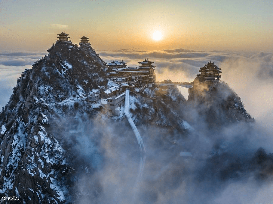 河南洛阳老君山现云海景观犹如仙境美不胜收-搜狐大视野-搜狐新闻