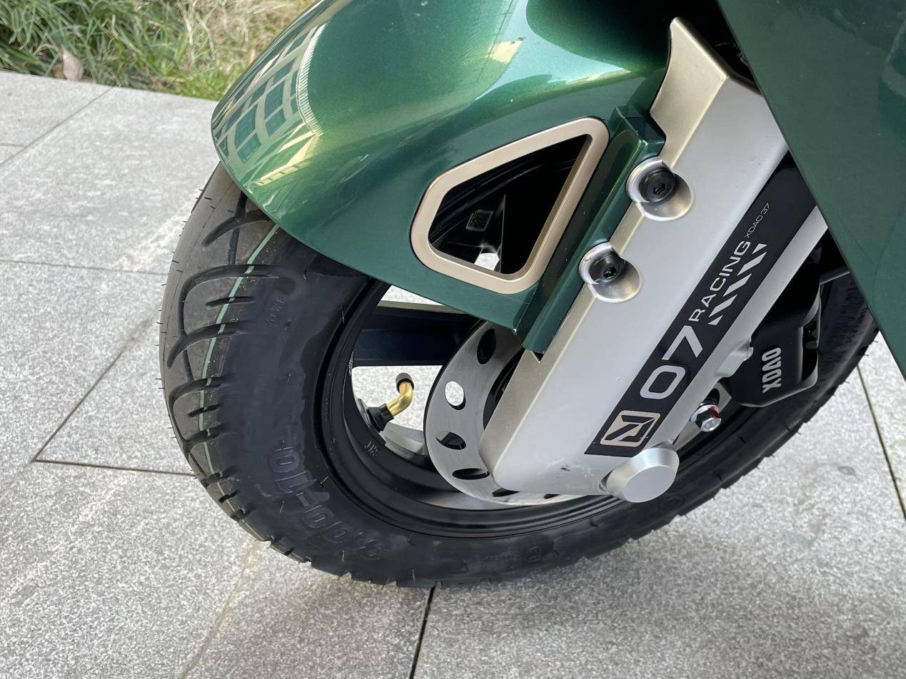 小刀电动车航天动力系朋克首发尝鲜!