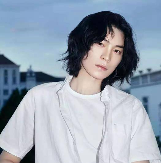 《明日》教师团正式官宣,有2位00后成员,5人平均年龄30岁_节目_郎朗