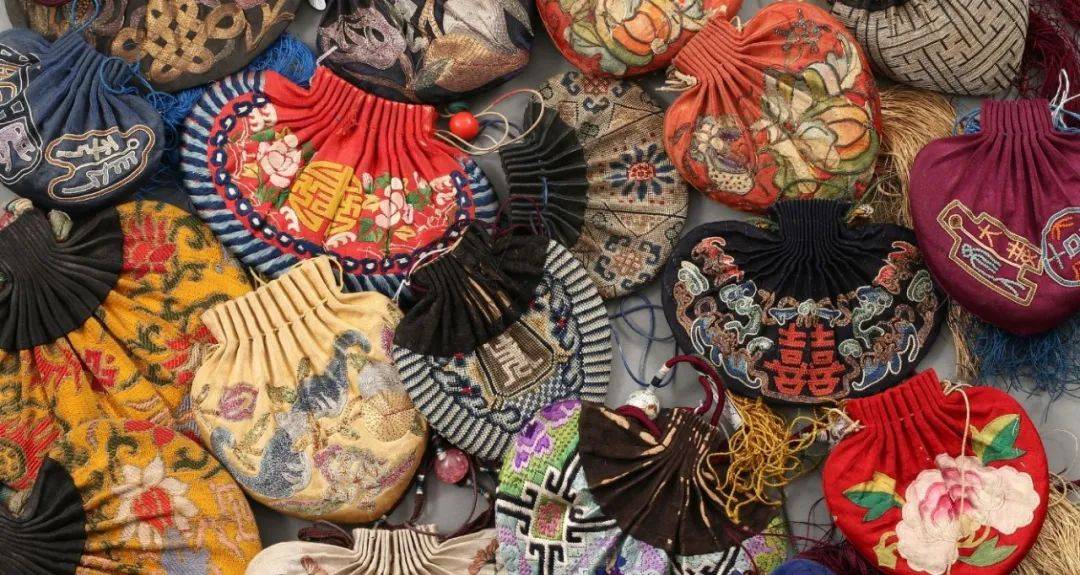 中国古代荷包演变史_清代_局部_功能