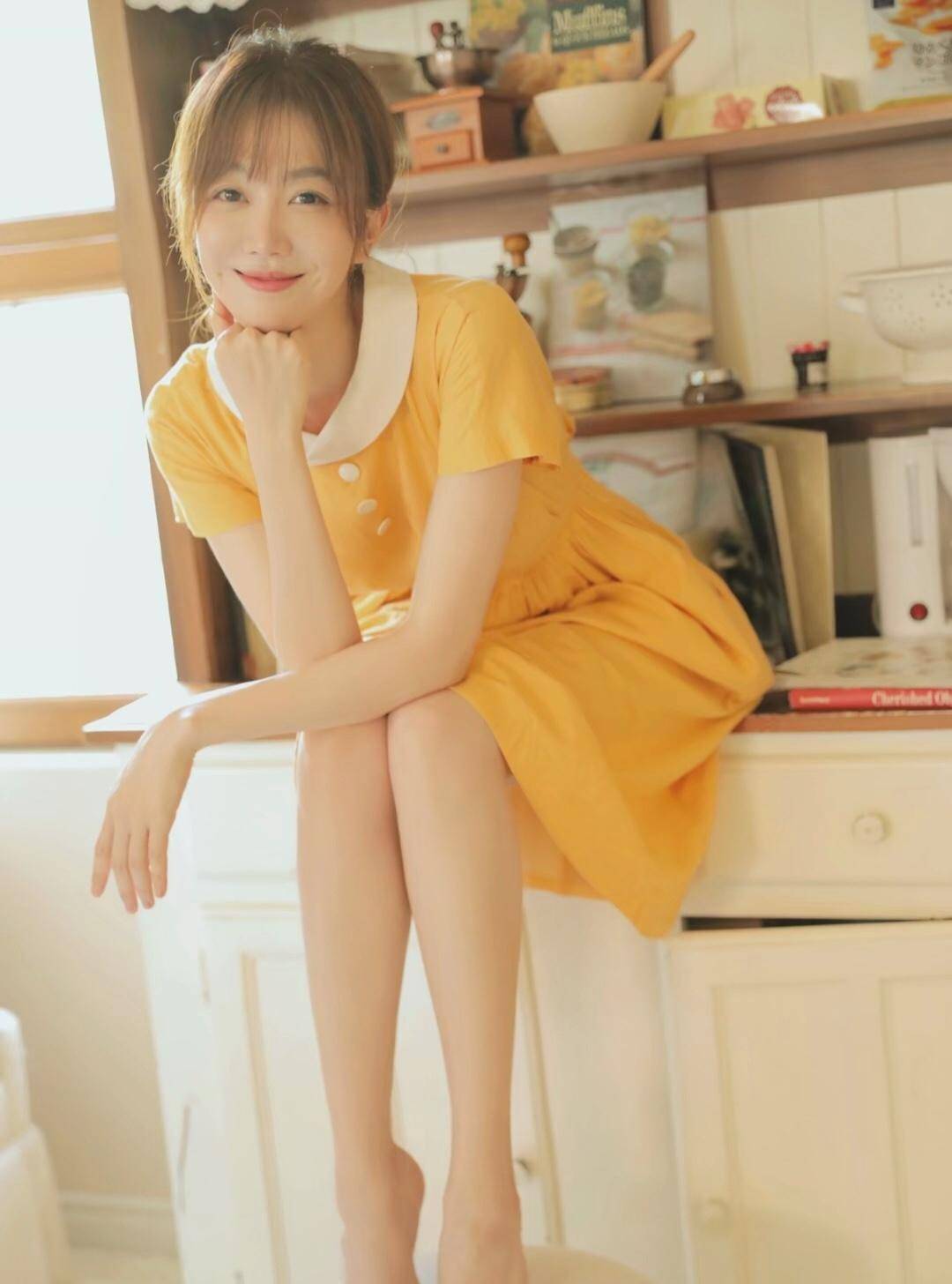 图集:公主依然少女范,无可挑剔的美,姜妍_身材_长发_短发