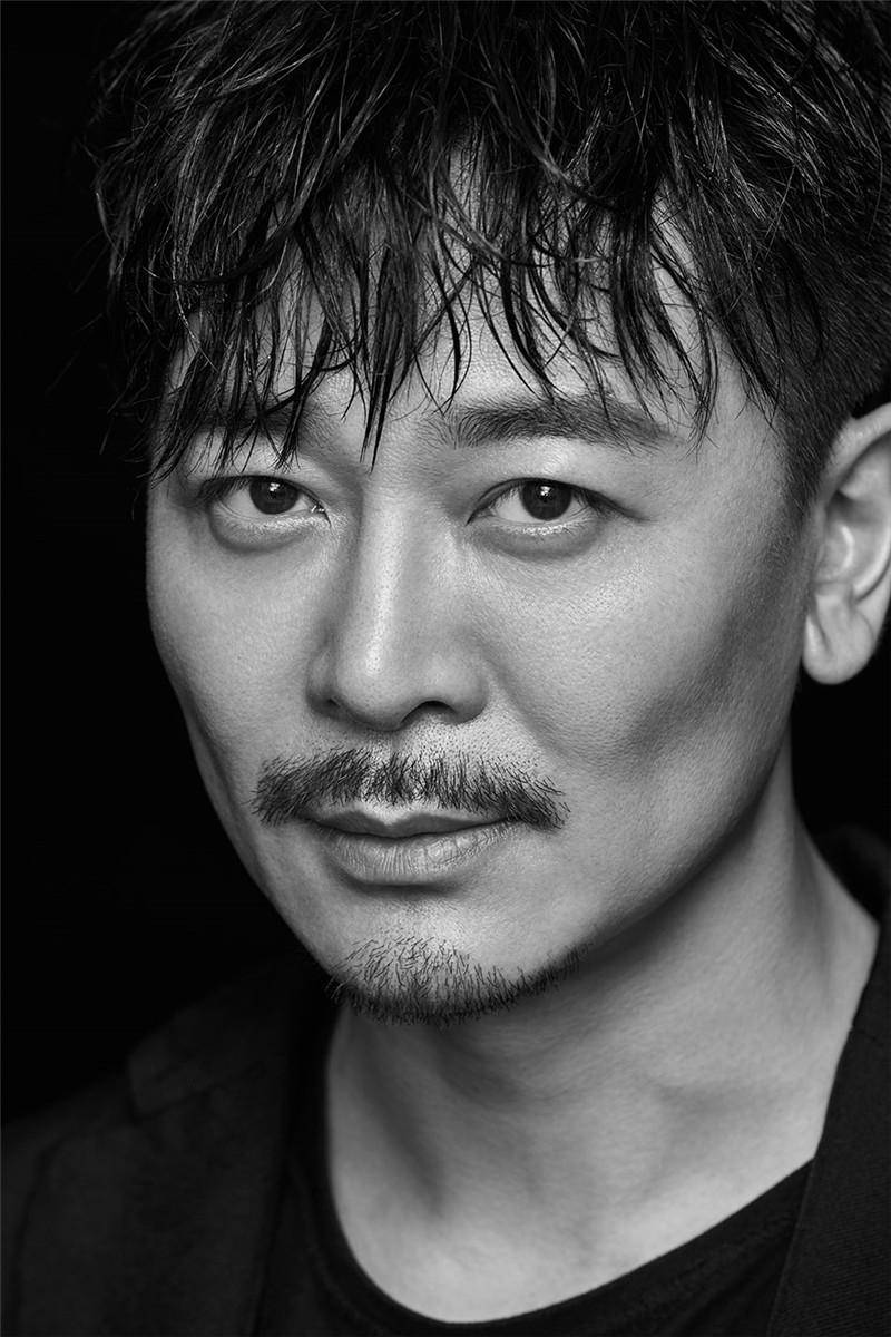 吴樾:曾陷"车震门",以武打出身的硬汉,甘愿为妻女洗手作羹汤_武术