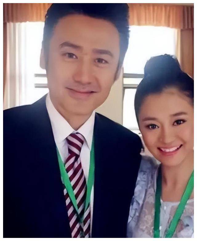 吴秀波儿子被曝长期家暴女友,女方晒验伤照,还吐槽男方出轨成性_吴晗