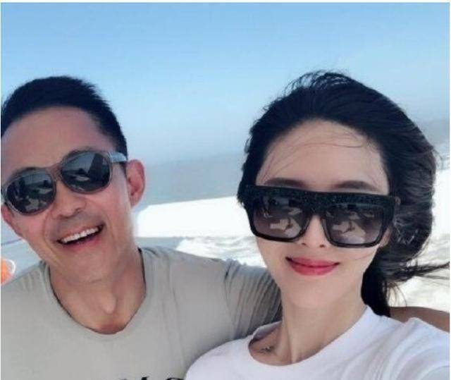 一婚娶70后,二婚娶80后,三婚娶90后,52岁成人生赢家_侯勇_演技_私生活