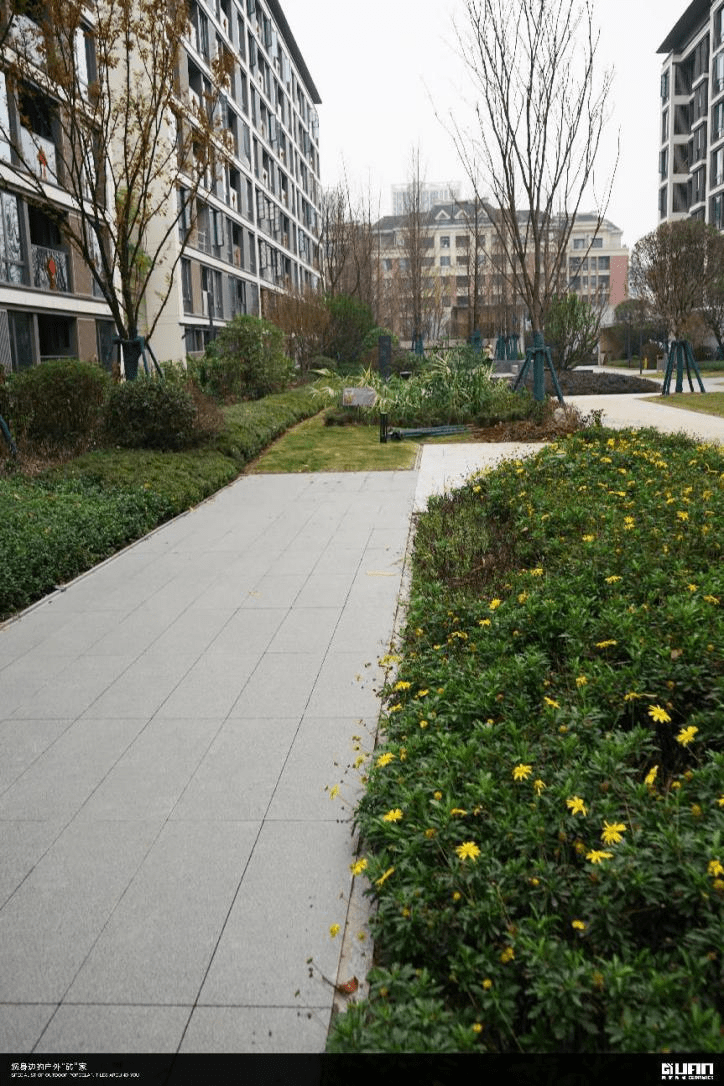 地铺石案例赏析 | 广场,小区,庭院等户外场所的铺地佳选!