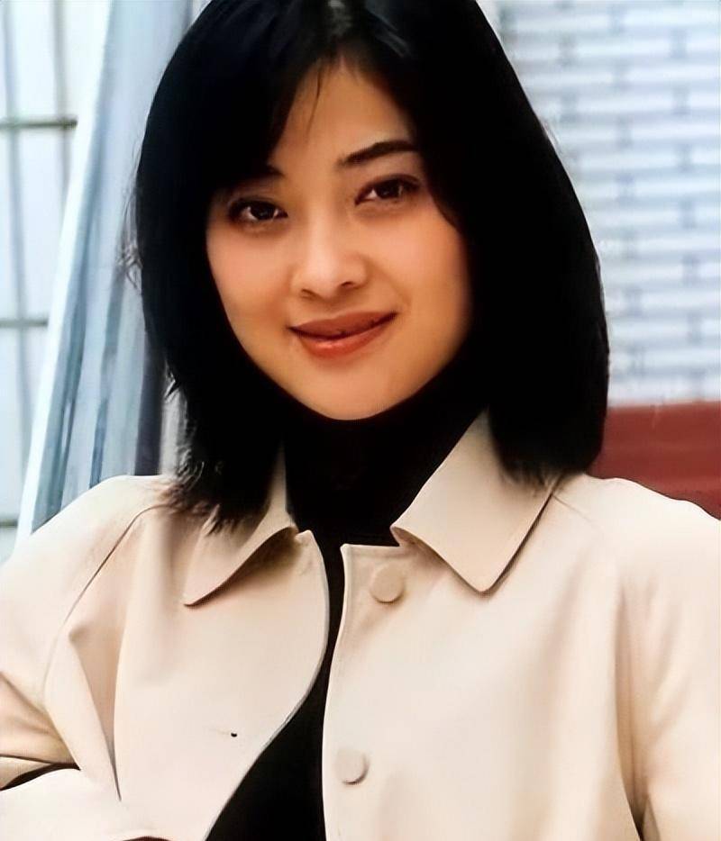 梅婷,不显山水的穿搭,却让她从20岁漂亮到40多岁优雅!