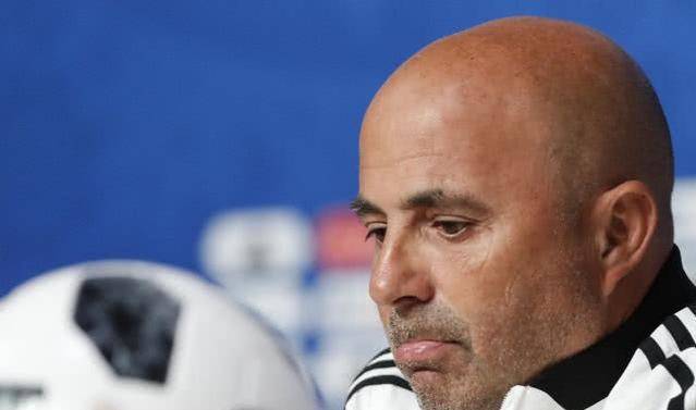 阿根廷主教练离任,阿根廷足球天亮了?