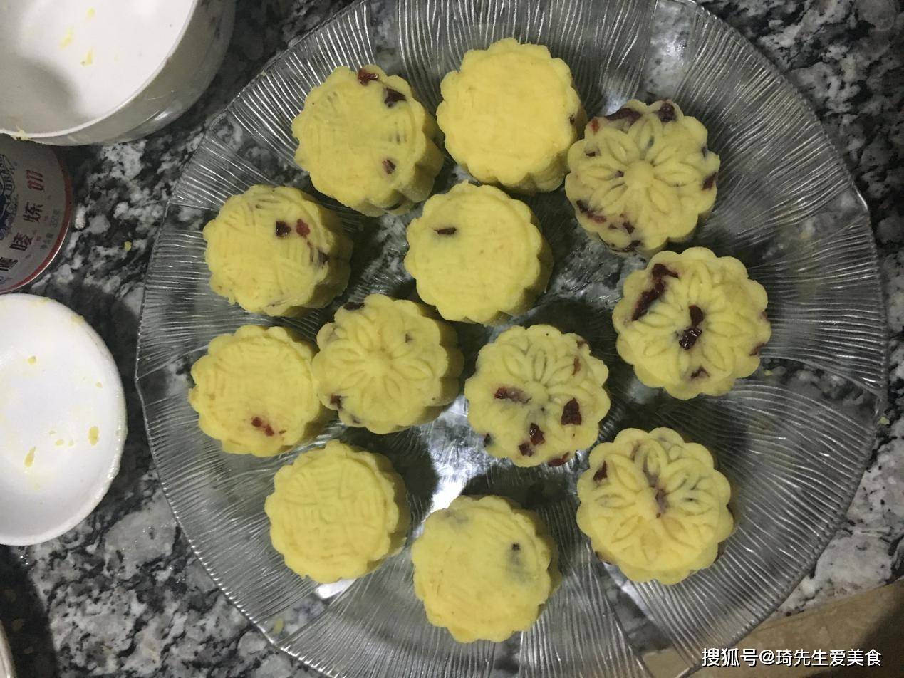 绿豆糕做出来味道很怪？或许没掌握窍门，不蒸不烤也能搞定