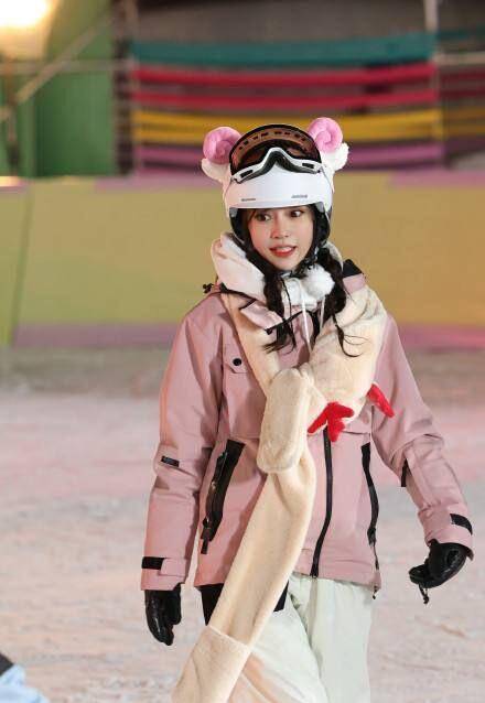 baby自曝小海绵五岁开始学滑雪,黄明昊调侃:比虞书欣水平高_事情_技术