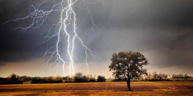 报应真的来了?_雷电_天气_雷雨