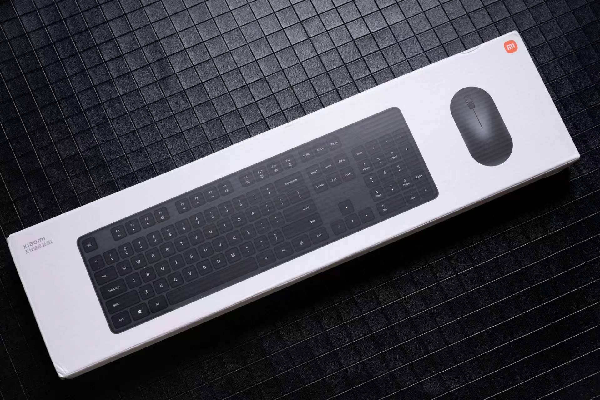 小米无线键鼠无线键鼠套装2 轻薄便携 全尺寸104键键盘鼠标套装_电池