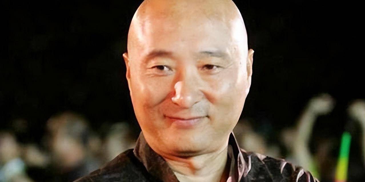 陈佩斯与孙女首同框,两孙女显表演天赋,祖孙四代传承同职业很酷