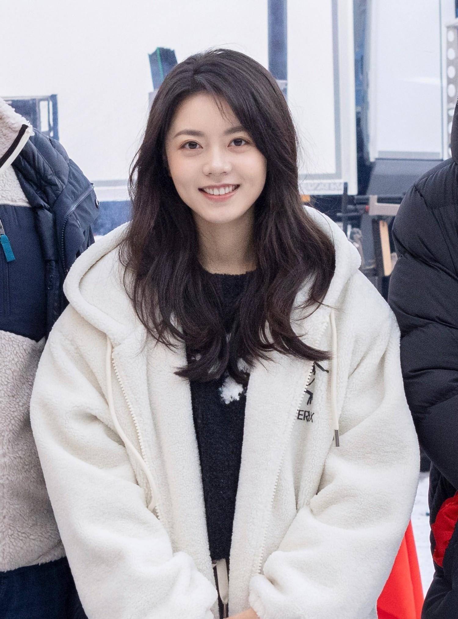 吴磊赵今麦《在暴雪时分》,芬兰开机又转战法国,剧组太豪横了_团队