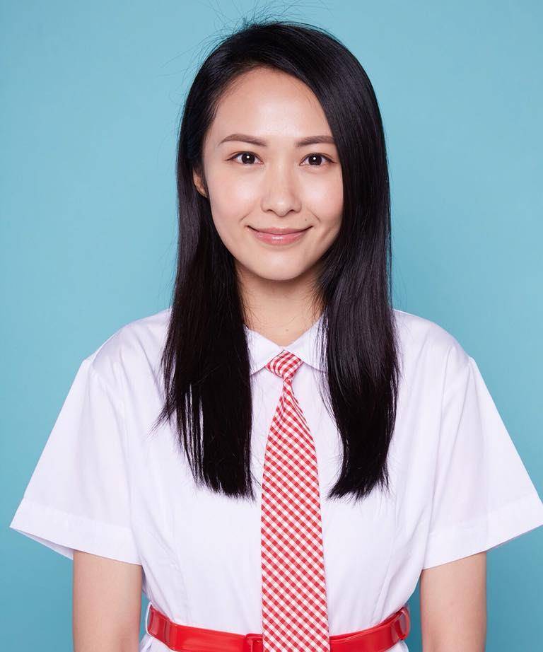 33岁女星汤怡挺2月孕肚出嫁,成功嫁入豪门,富豪大方送金镯金链_唐毅