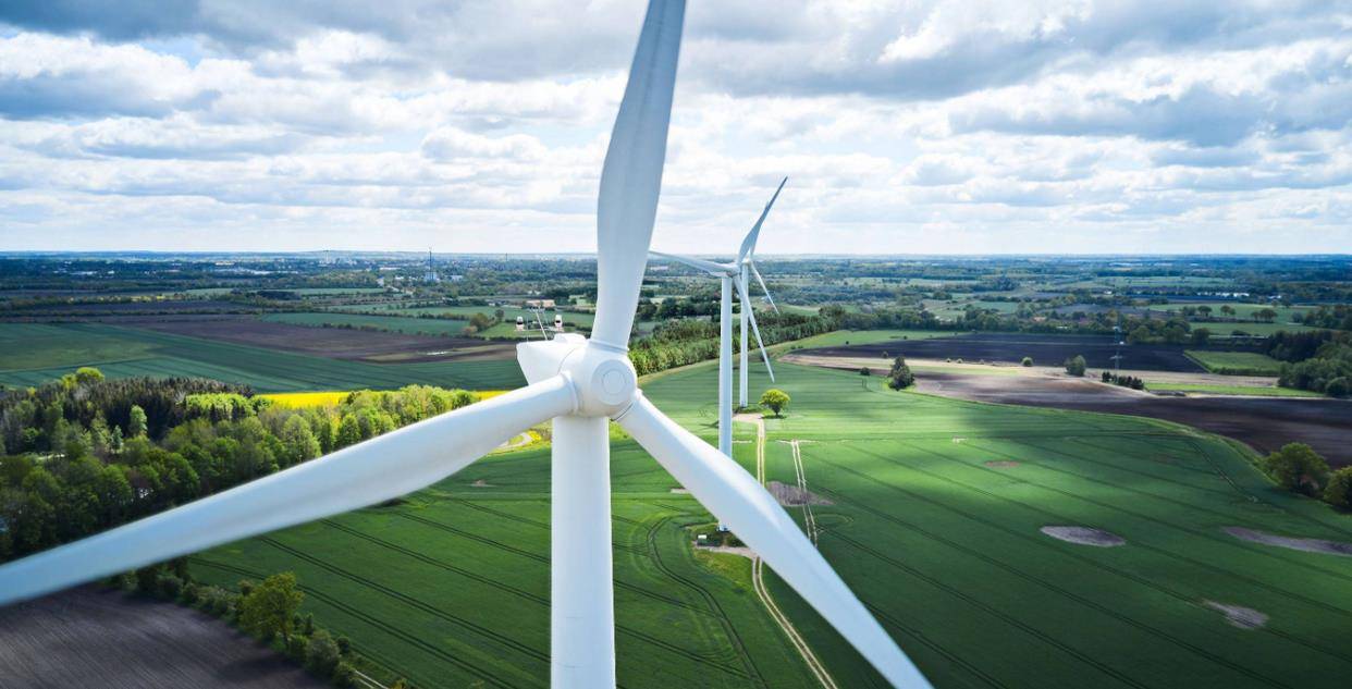 原创 一个风电机造价700万,多久才能回本?看完就明白看了!