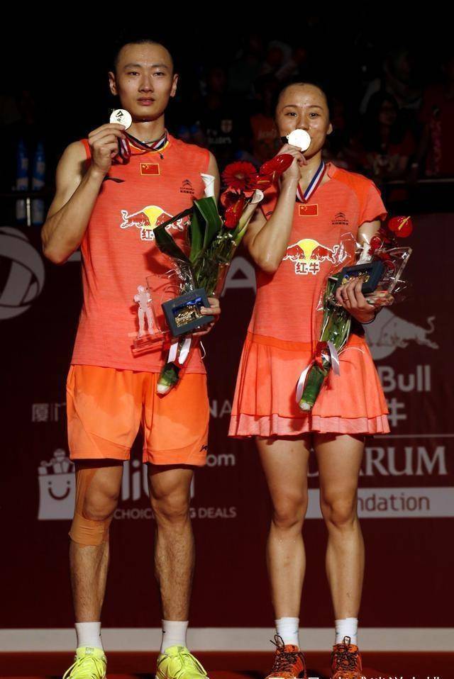 球迷:不是林丹!_洪炜_赵芸蕾_大满贯