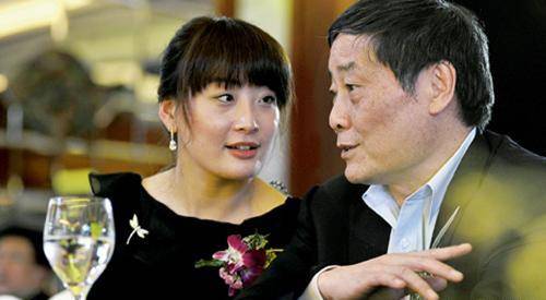 食品行业"首富"易主,宗庆后被"弯道超车",他卖酱油一飞冲天_庞康