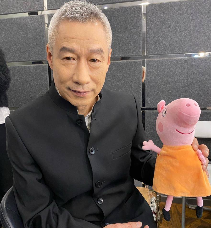 刘佩琦,这辈子最正确的决定是坚守与平凡妻子的爱情,她成就了我