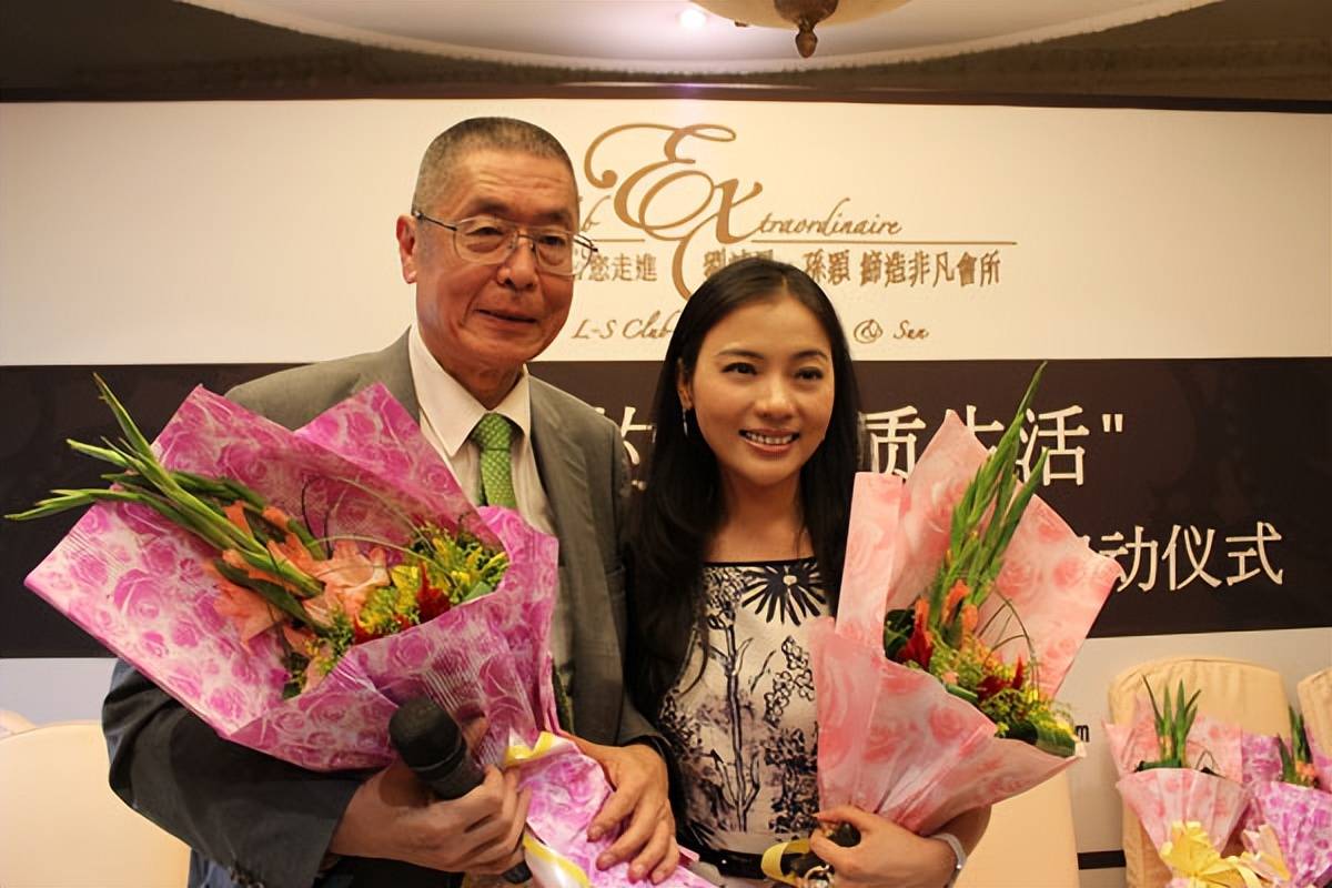 84岁的刘诗昆:尽管岳母比自己小了十几岁,给她尽孝也能坦然_叶向真