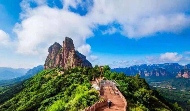 邯郸值得去的景区,因所处太行山东麓而得名,堪称太行山人工奇观_风景