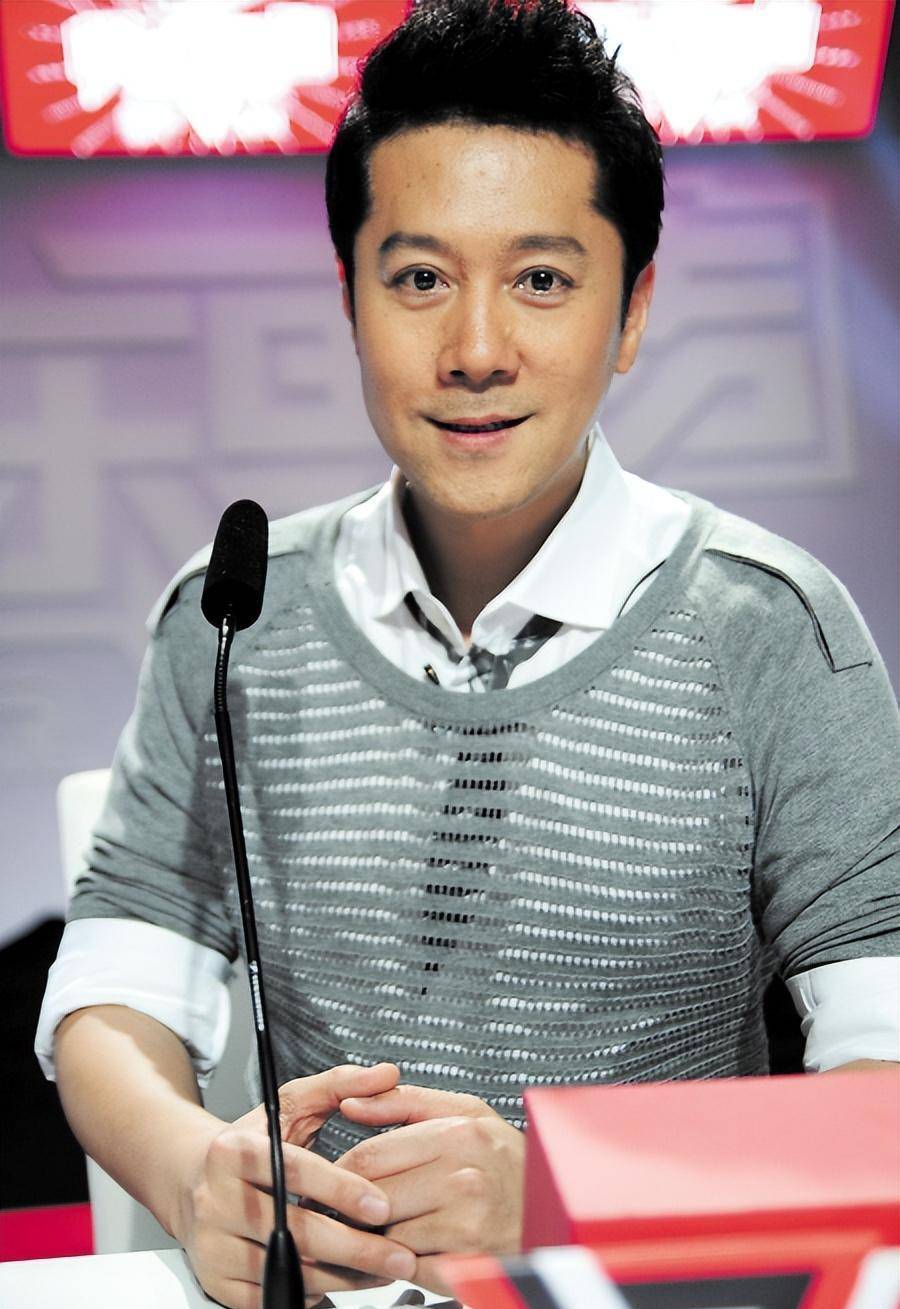 蔡国庆:22次登上舞台,拒绝那英迎娶圈外妻子,如今儿子成他骄傲_父亲