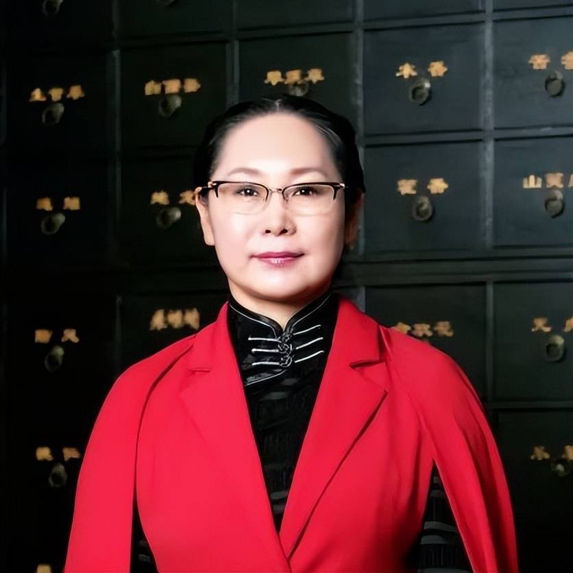 集团_公司_董事长