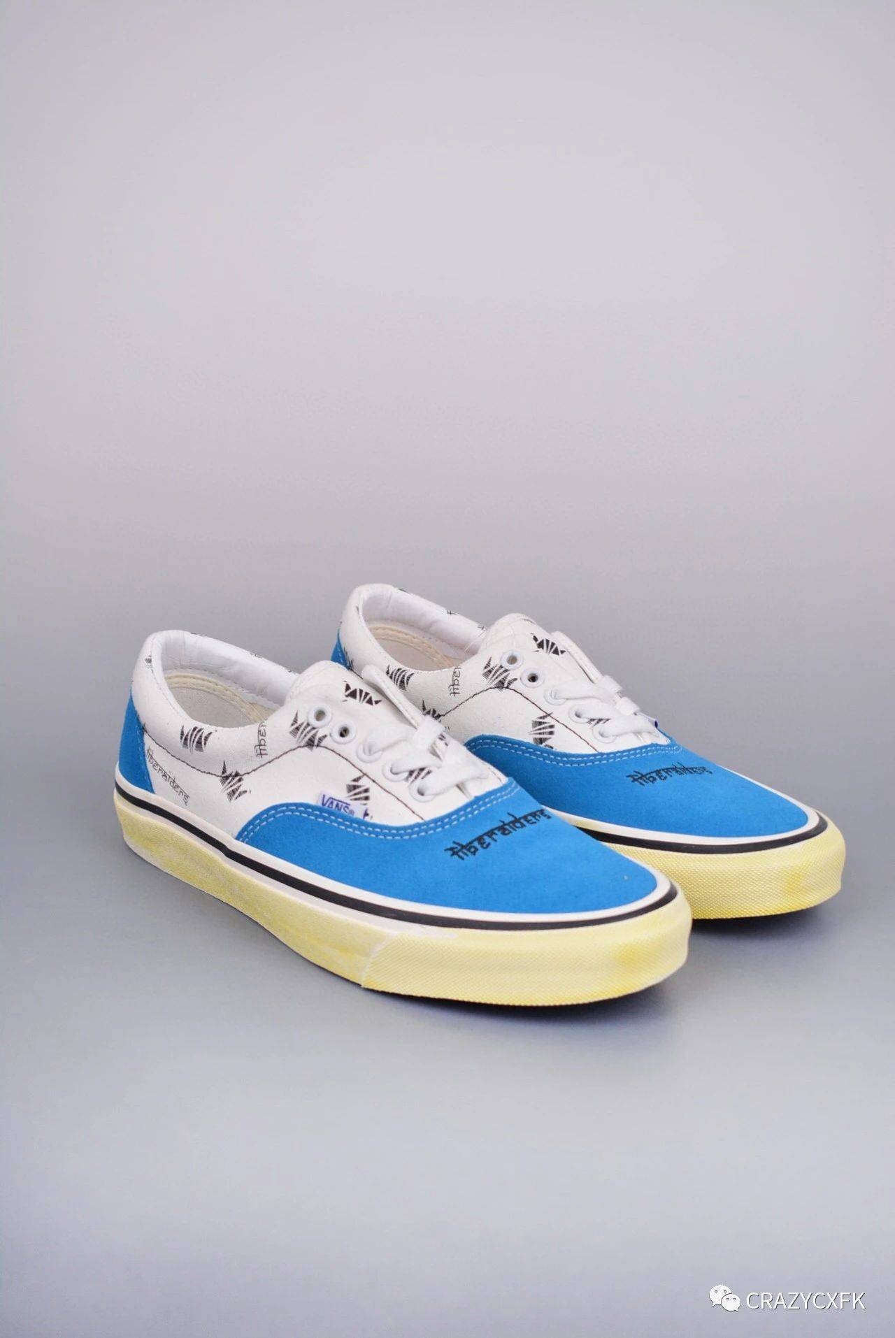 万斯千纸鹤联名 vans era 95 x liberaiders 蓝白麂皮拼接帆布鞋_质感