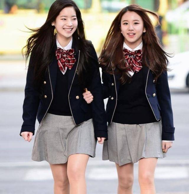 各国校服"大比拼",日本软萌韩国时髦,中国校服"最青春"_时候_集体