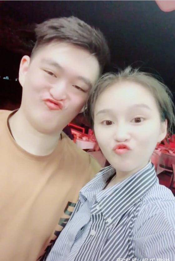 被指又"变脸"了,不过这好身材也太抢镜了吧_赵一涵_赵一楠_网友
