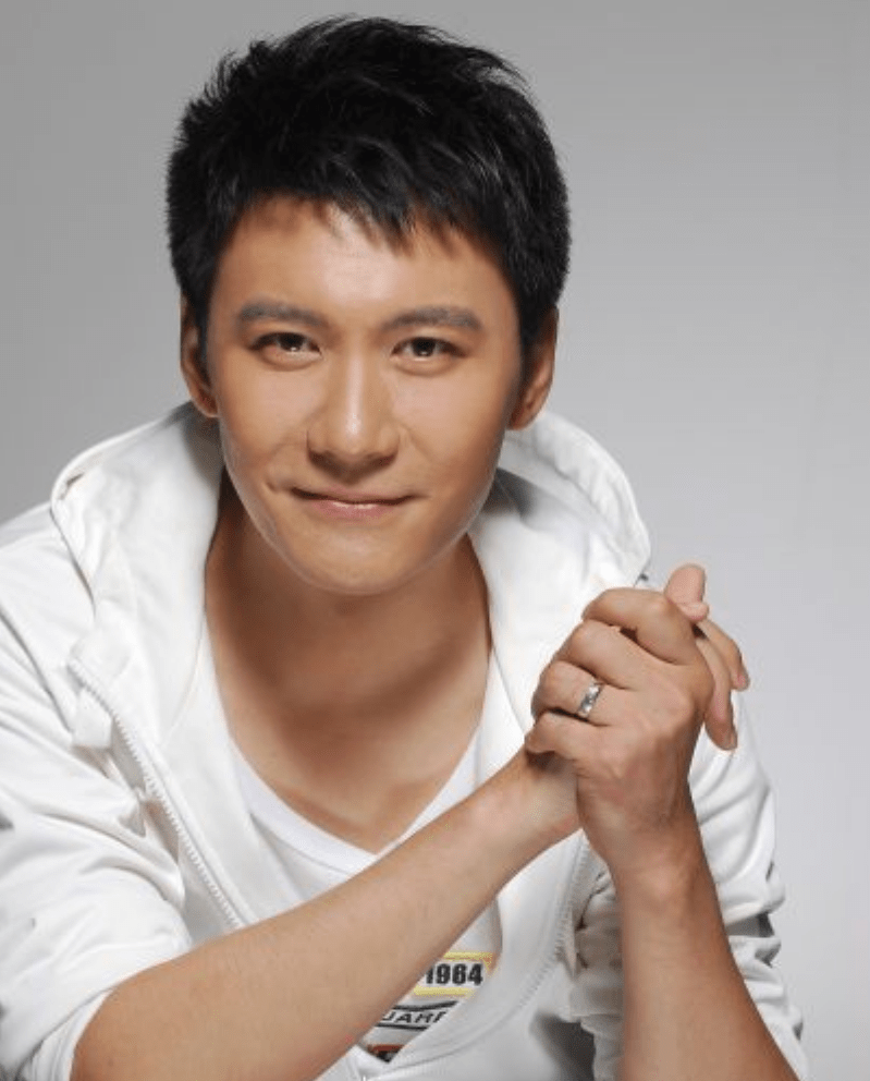 赵峥谢润_他是知名演员也是百分百好老公(百分百好爸爸) - 浦东人才网