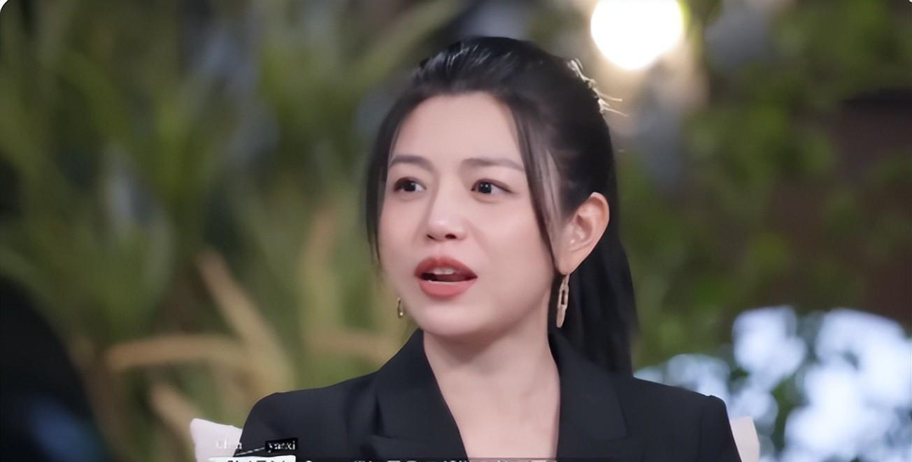 清純女王,情史卻亂成一團麻,有被驚到_陳妍希_陳曉_網友