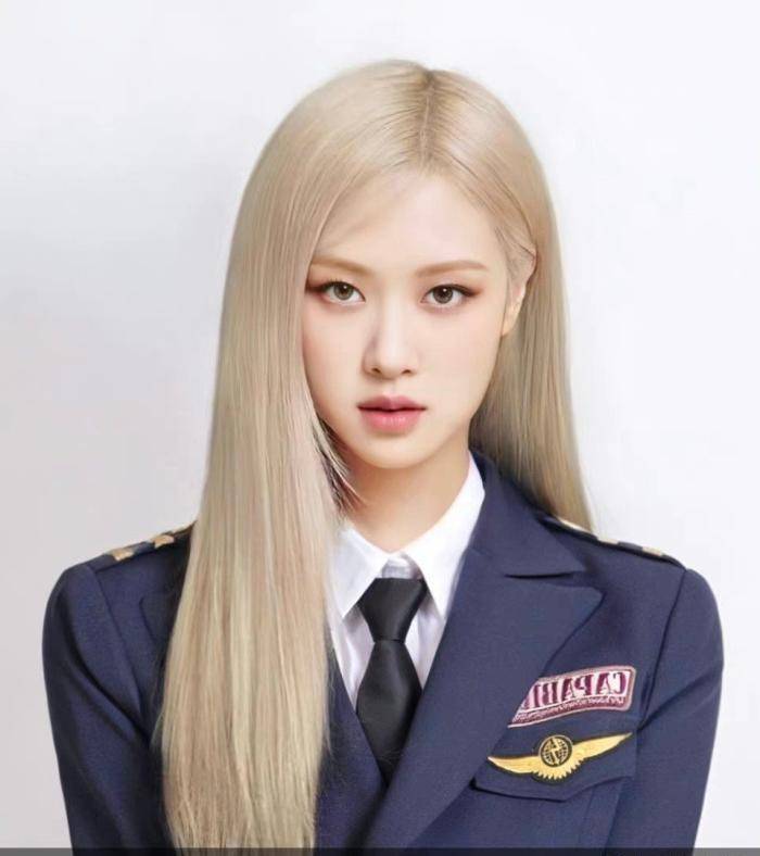 四人四色的blackpink到底为何火遍全球,谁的证件照能惊艳到你?