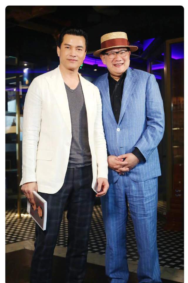 3位男星被质疑医美过度:吕良伟古天乐吴刚,双眼皮浮夸皱纹抢镜_状态