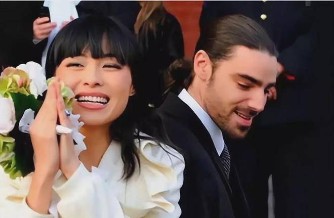 嫁入王室成为王妃,13年过去李然如今怎样了_查尔斯_女孩_爱情