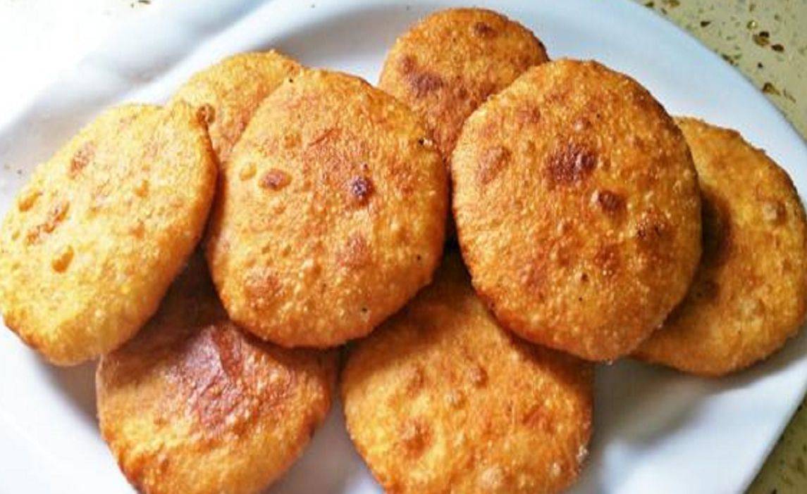 天津三绝食品之一耳朵眼炸糕_美食_食材_面团