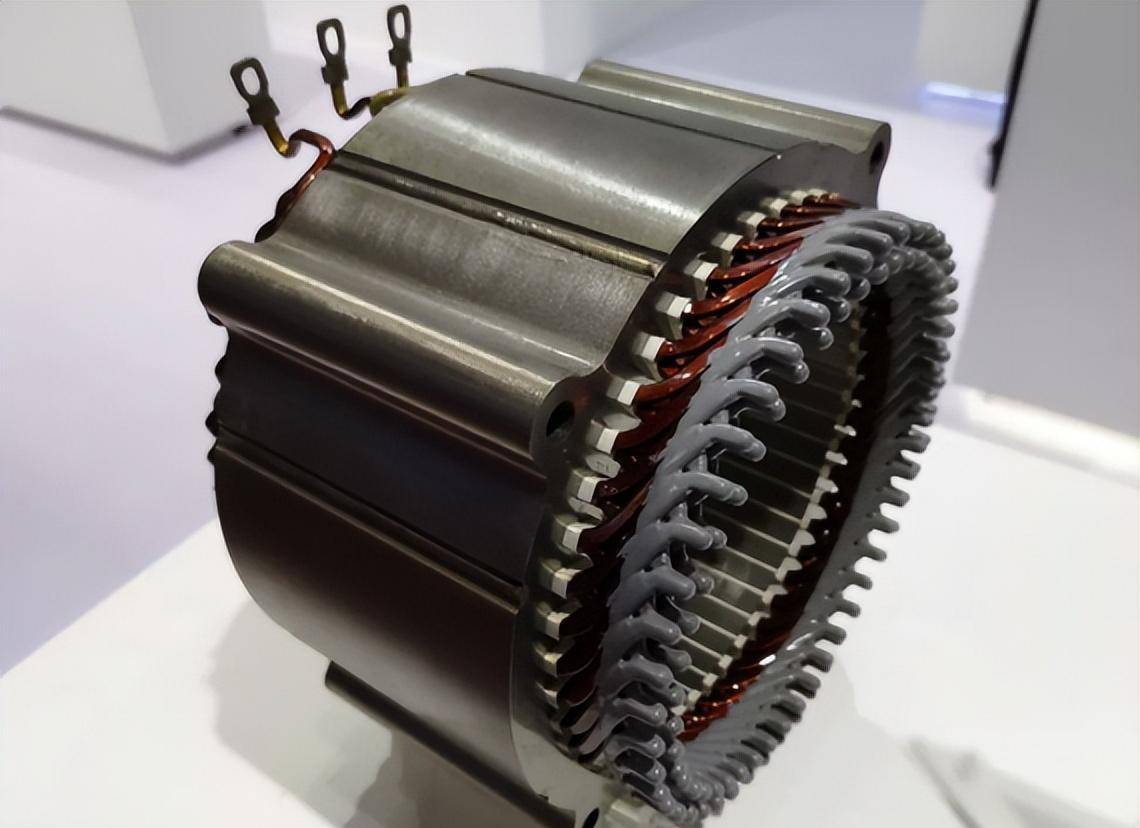 与圆形电机相比,它更适合新能源汽车领域!_搜狐汽车_搜狐网