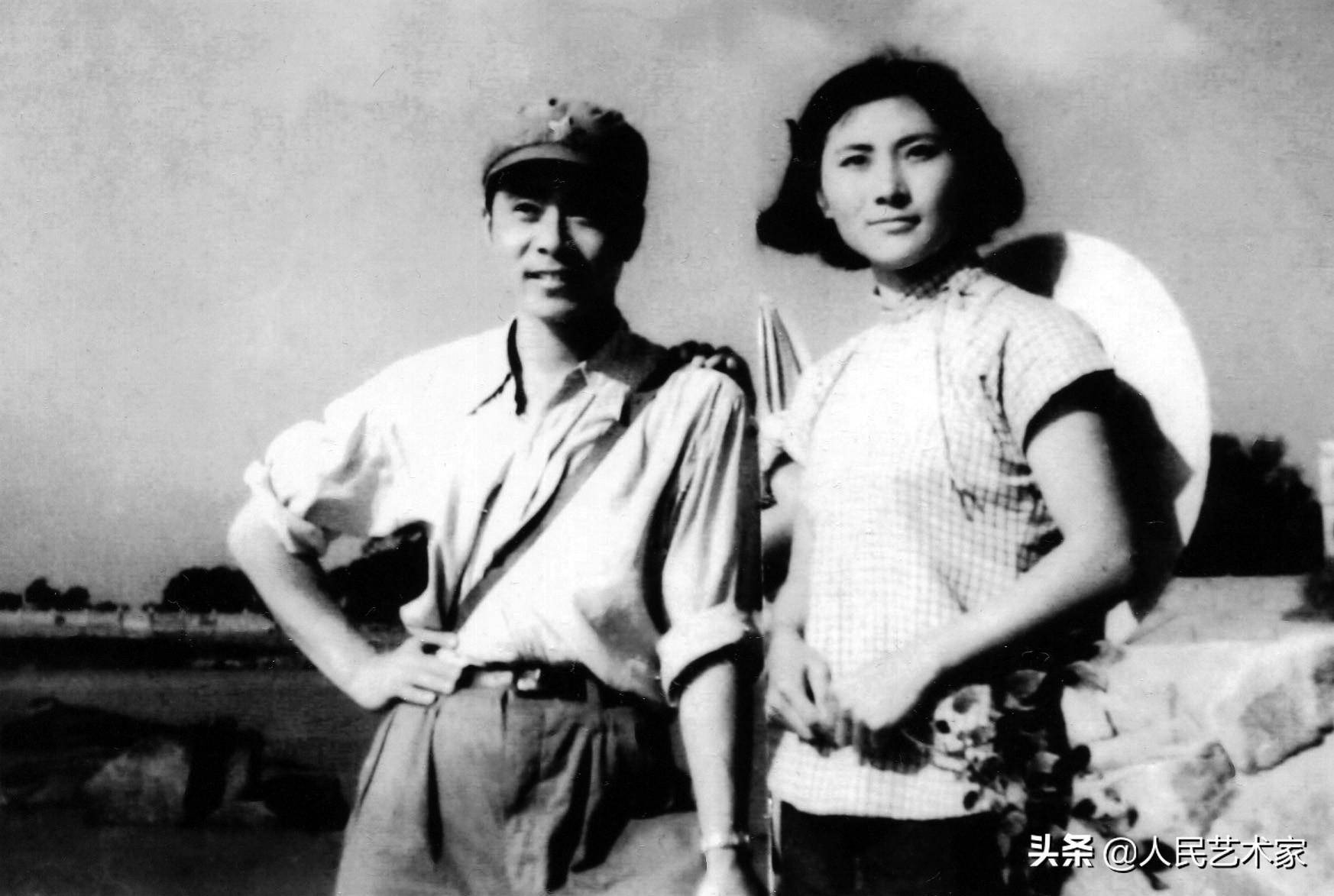 《激战前夜》周洁1956年3月,袁霞被选中饰演影片《激战前夜》中的女