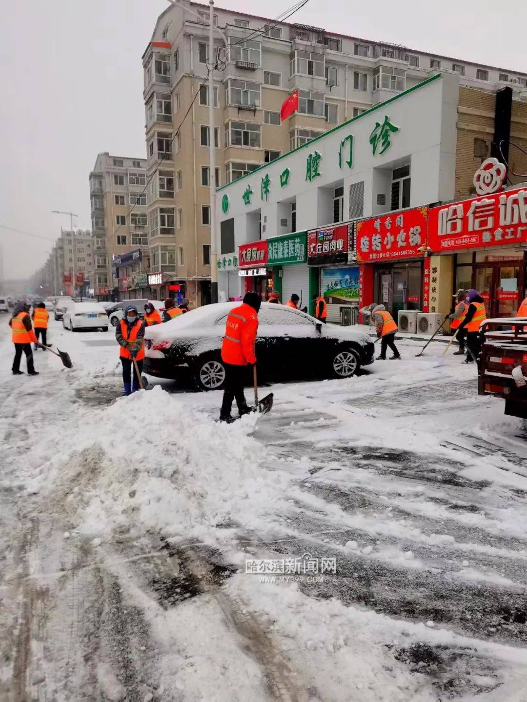 雪不断下！清冰雪大军连夜战春雪｜省内27条高速封锁