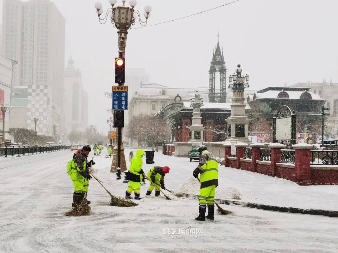 雪不断下！清冰雪大军连夜战春雪｜省内27条高速封锁