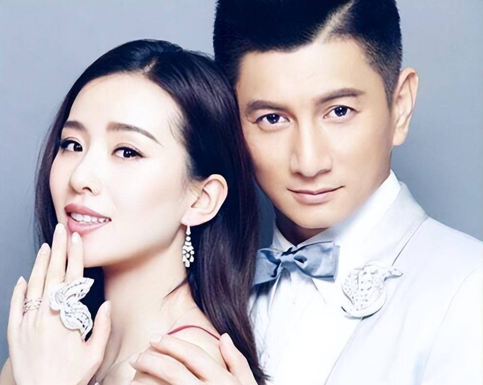 摘掉婚戒,跟男友人贴身合影,刘诗诗生日没吴奇隆什么事_祝福_一个人