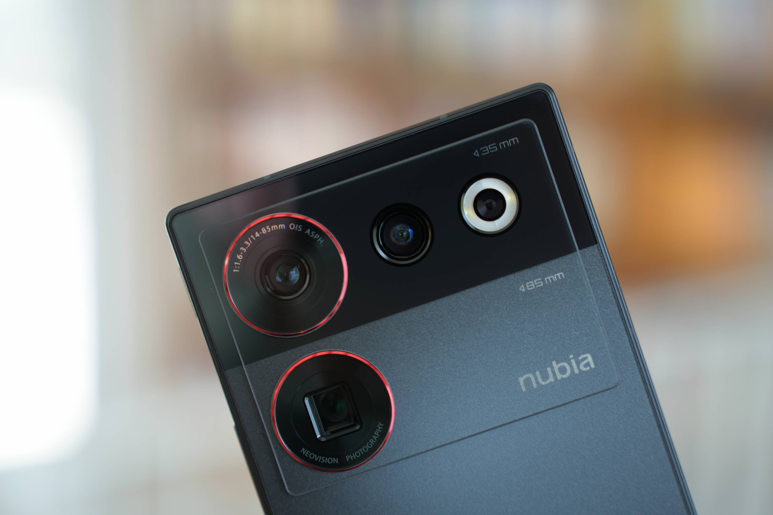 努比亚z50 ultra评测:真全面屏,玩的就是颜值正义_屏下_摄像头_系统